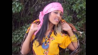 saliha Sami Okkoynna new oromo shagooyyee [upl. by Elicul672]