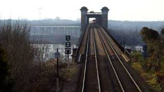 Train sur le viaduc ferroviaire de Cubzac Gironde [upl. by Sylvanus655]