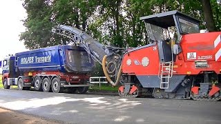 Strassenbau B70 Wirtgen W150  Road construction B70 Wirtgen W150 [upl. by Lilllie]