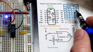 Quad OR Logic Gate IC demo 74HC32 Integrated Circuit [upl. by Anirtek]