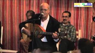 Lounes Kheloui chante à Tighilt Groupe Ighil El Mal [upl. by Einahpet]