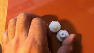 Bridge Nylon Gears printing success with Anet A8 [upl. by Tanah]