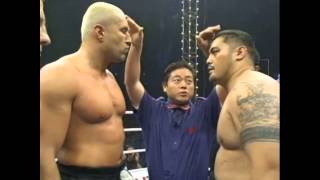 Mark Hunt vs Jerome Le Banner K1 WGP 2002 Semi Final [upl. by Kast617]