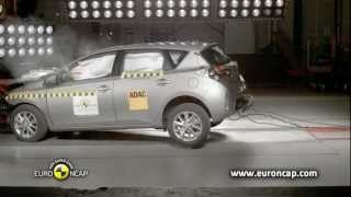 Toyota Auris  2013 Crash test Euro NCAP [upl. by Gale480]