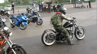 KAWASAKI CHOP Z1100 CHOPPER FEMALE RIDER AND VERY LOUD OPEN PIPES [upl. by Ayila]