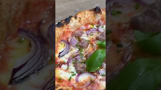 🥓🧅 PIZZA SALSICCIA e CIPOLLAchi ne vuole una fetta🍕😍 [upl. by Igiul]