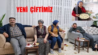 YENİ EVLİ ÇİFTİMİZE ZİYARET VE CEVİZLİ ÜZÜMLÜ TEPSİ ÇÖREĞİ YAPTIK [upl. by Tiffanle108]