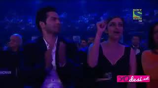 Tribute to SRK Ranveer Singh Performance Filmfare Awards 2016 [upl. by Sinnoda]