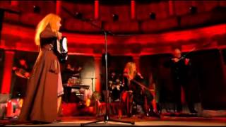 Loreena McKennitt  The Mummers Dancelive [upl. by Kire]