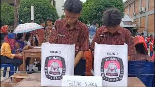 Suasana Pemilihan Pengurus Inti OSIS SMA Santo Yoseph Medan 2024 [upl. by Vitkun]