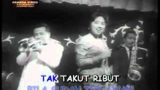 APA GUNA BERJANJI Karaoke nyanyian Saloma versi filem quotMasam Masam Manisquot 1965 [upl. by Launame78]