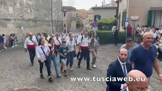 Viterbo  I facchini davanti dal santuario quotEvviva Santa Rosaquot [upl. by Mosera]