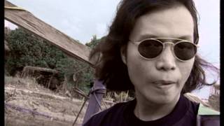 Rahmat  Siapa Di Hatimu Official Music Video [upl. by Aindrea392]