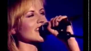 The Cranberries  Live in Madrid 1999 Full Concert [upl. by Yelserp]