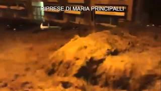 Alluvione a Genova 9 ottobre 2014  esondazione Fereggiano in diretta [upl. by Lim730]