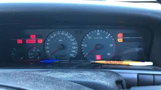 Citroen Xantia 19 TD Cold Start [upl. by Yllom]