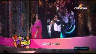 Shreya Ghoshal Mirchi Music Awards Performance HD [upl. by Willem]