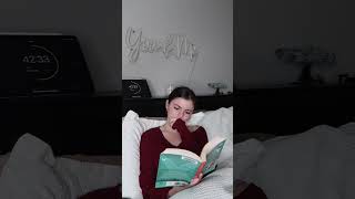 Reading a Second for every Subscriber🩵📚day 27 booktube bookchallenge readingchallenge bookmas [upl. by Cassondra]