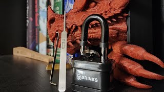 25 Brinks 40mm Weatherproof Lock Can I Pick It [upl. by Leynwad693]