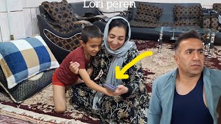 What is the suspicious thing that Zainab and Hossein saw on the phone [upl. by Galang]