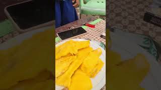 Mangga Thailand ini rasanya enak mangga manggamadu manggathailand [upl. by Ojyma327]