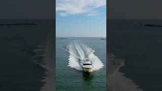 Smooth Carolina Sportfish yacht boat sportfish [upl. by Gans]