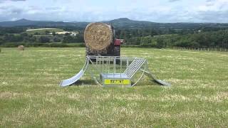 Advantage Feeders Cradle Hay Feeder [upl. by Marquis]