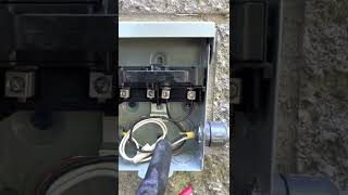 How to wire 120V quick disconnect box for mrcool mini split unit [upl. by Bromleigh]