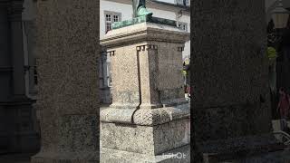 Schöne Bronzeskulptur in Koblenz history koblenz bronze skulptur histoire historia travel [upl. by Jasmin]