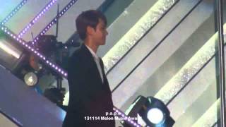 131114 EXO amp Shinee  ending  Melon Music Award [upl. by Akiras913]