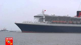 Cuxhaven  Queen Mary 2 passiert die ALTE LIEBE [upl. by Erika]