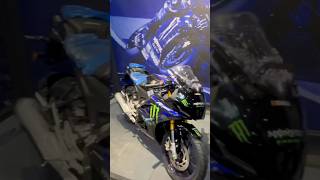 finnal Yamaha Lunch Kia ha glossy Black r15m song [upl. by Jariv]