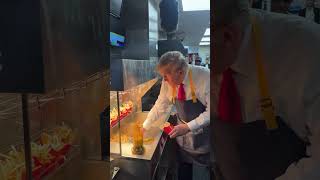 🇺🇸 Donald Trump works at McDonalds in Feasterville Pennsylvania Oct 20 2024 [upl. by Winterbottom]