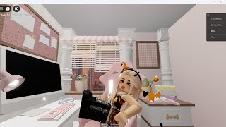 i created a tiny obbygo check it out new obby pink roblox fypシ゚ fyp viralvideo firstvideo [upl. by Htebaile]