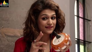 Guntur Talkies  Telugu Latest Movie Scenes  Shraddha Das with Siddhu Scene  Sri Balaji Video [upl. by Rockwell502]