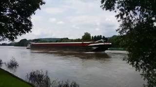 Péniche Barge Seine River France passing by [upl. by Goeselt55]