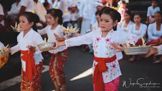 Tari Pendet AnakAnak [upl. by Namielus]