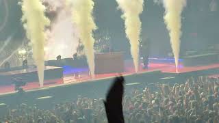 Twenty One Pilots  Car Radio livepartial Minnesota Tour [upl. by Free799]