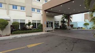 Courtyard Marriott Nassau Downtown Bahamas Hotel 2024 [upl. by Vigor]