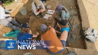 Archaeological digs in the Ottawa region draw a lot of attention  APTN News [upl. by Sherilyn]