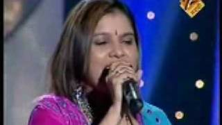 Sadhana Sargam LIVE sAzedil chheDo nA [upl. by Yendahc]