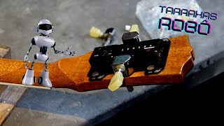 Tarraxas Tronical quotRobôquot em uma Guitarra estilo Les Paul Top  Luthier Brunelli [upl. by Audly91]