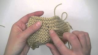 Weaving in Ends  Tutorial  Knitting Blooms [upl. by Duer]