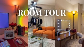 ROOM TOUR  CLOSET TOUR of a 21 year old living at home [upl. by Luahs675]