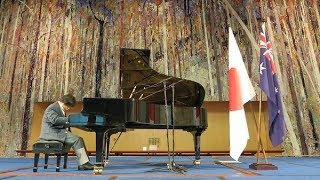 Nobuyuki Tsujii plays Debussys Rêverie in Australia 2016 [upl. by Relyuc362]