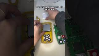 How to replace the LCD on a BW GasAlertMax XT II howto bw gasalert gasdetection safety lcd [upl. by Pedaias636]