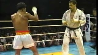 Legendary Fight  Karate Champ Vs Muay Thai Champ [upl. by Lenor]