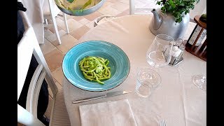 Strozzapreti con cannolicchi gamberi e pesto alla genovese [upl. by Garlan]