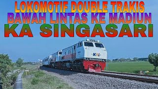 Kereta Lokomotif Double Trakis Berdua Bawah Lintas Tujuan Sampai Ke Madiun Masuk Sudah Selasai [upl. by Traci]