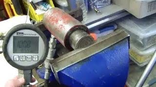 Whats the clamping force of a vise Hack a hydraulic cylinder to find out [upl. by Laroc]